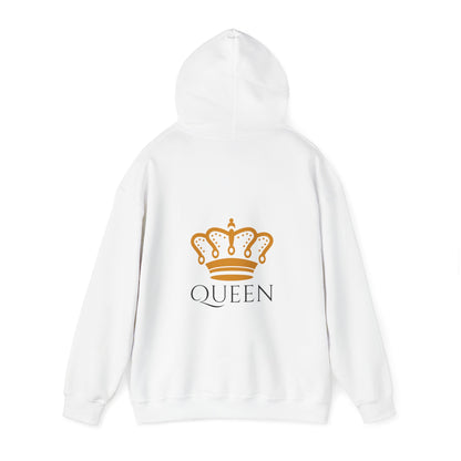 Queen Heavy Blend™ Hooded Sweatshirt - Cozy Comfort with Royal Style"