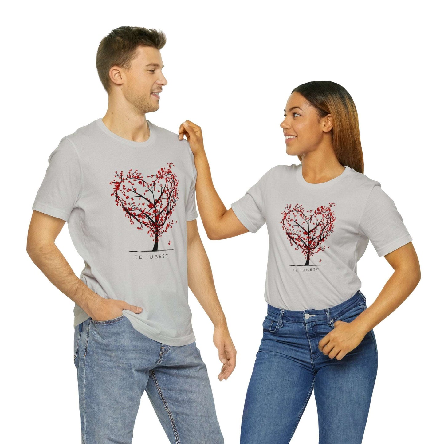 "Te Iubesc: Romanian Text Short Unisex Sleeve Tee – Wear Your Love Proudly"