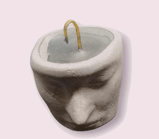 "Savage Elegance: Handmade Luxury Concrete Face-Shaped Scented Candle in a Reusable Container"