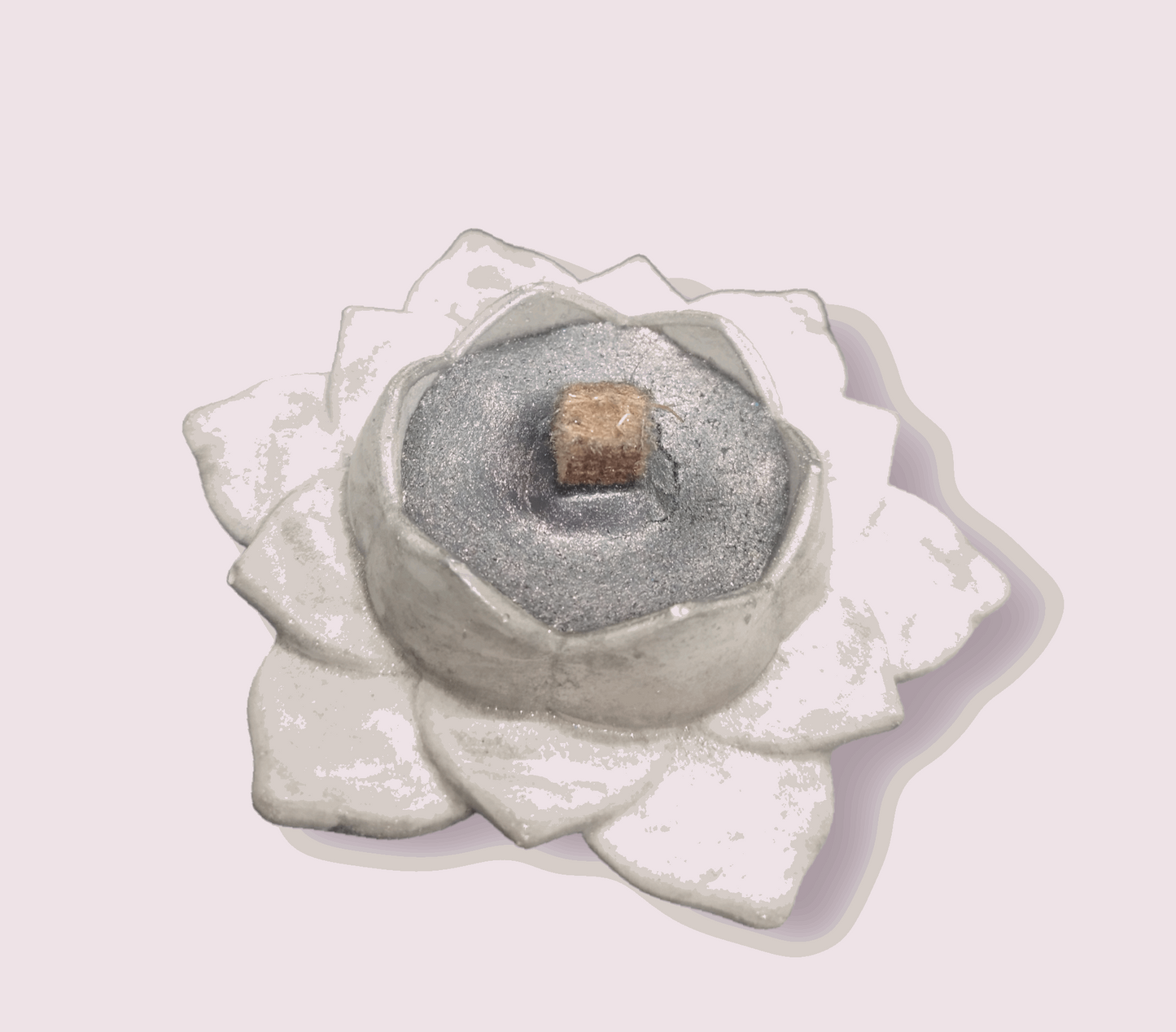 Savage Aroma: Handcrafted Concrete Flower Pot with Invigorating Scented Candle