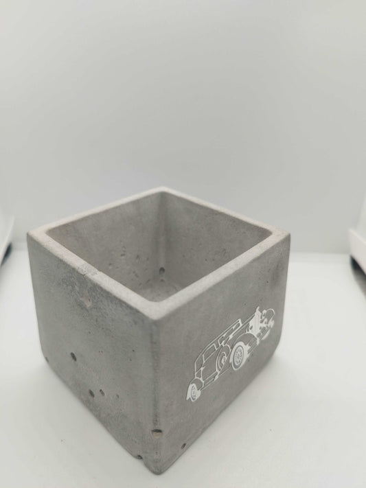 Urban Elegance: Handcrafted Concrete Jar for Candles, Plants, and Treasures